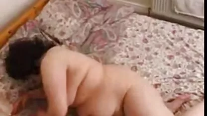 დიდი ძაღლი ცოლი, არის დიდი