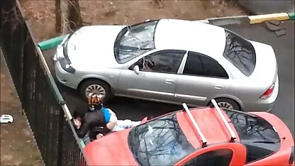 დაჭერა მოყვრული, დედა, არაბი